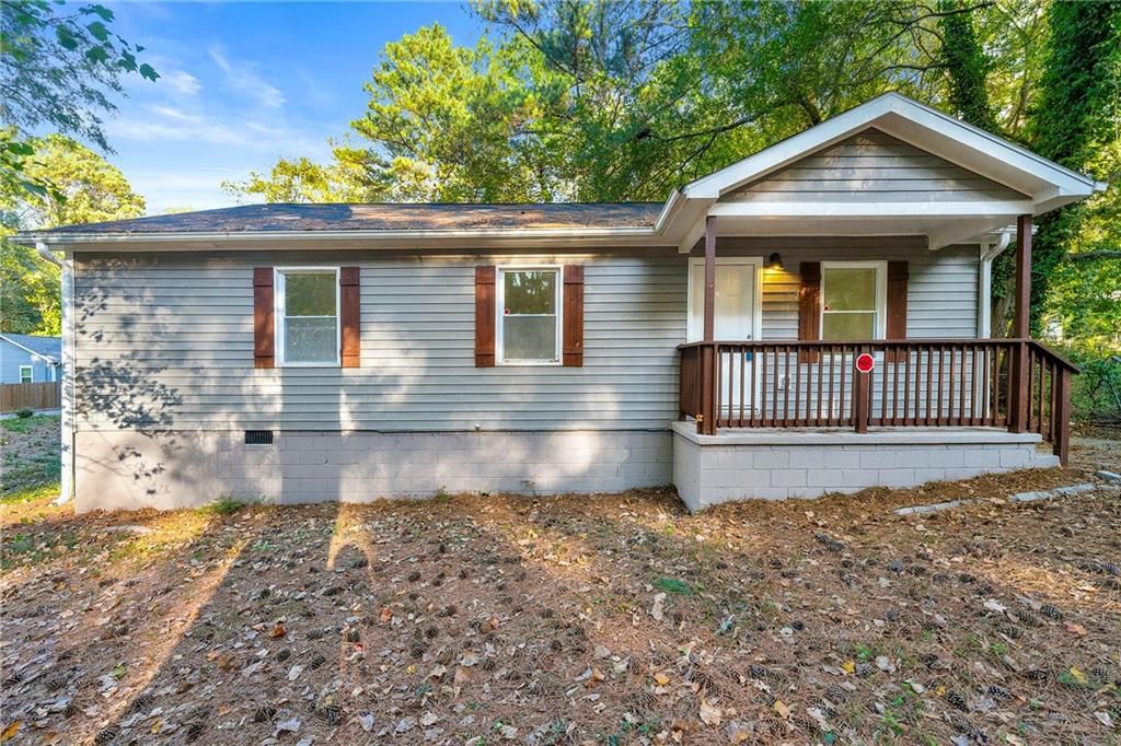 831 Mercury NW Drive, Atlanta, GA 30331