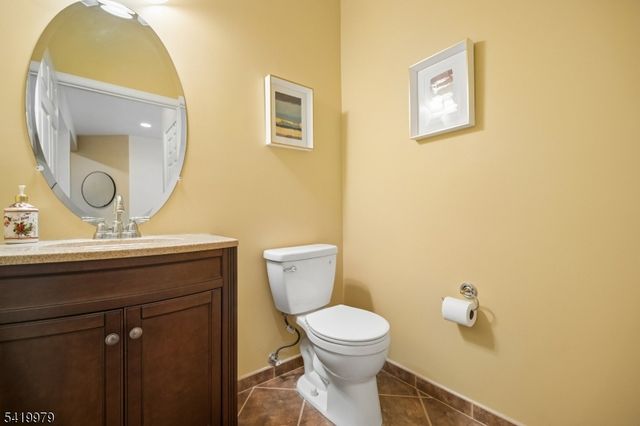 614 Turlington Ct, Livingston Twp., NJ 07039