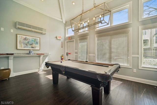 614 Turlington Ct, Livingston Twp., NJ 07039