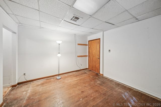 1121 W 9th Street, Okmulgee, OK 74447