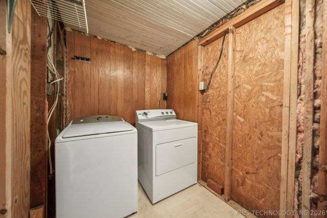 1121 W 9th Street, Okmulgee, OK 74447