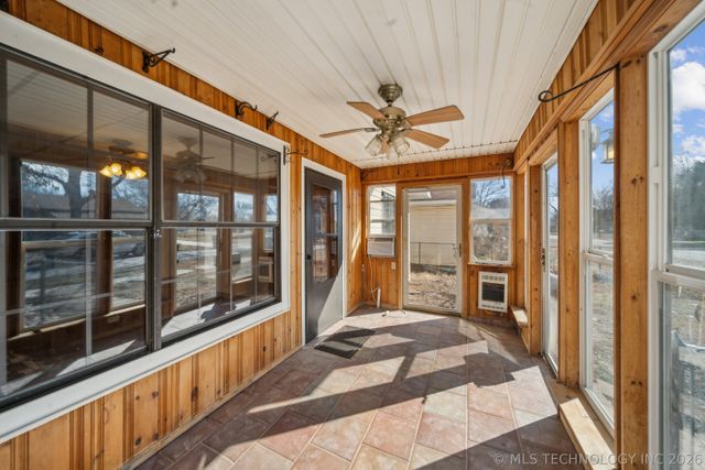 1121 W 9th Street, Okmulgee, OK 74447