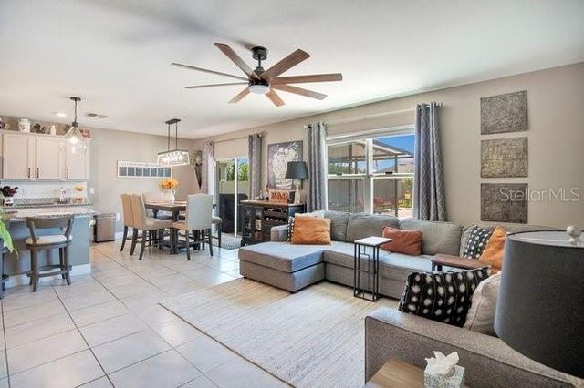 3323 NEW BREMEN COURT, Sanford, FL 32771