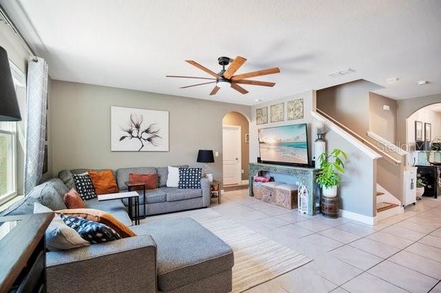 3323 NEW BREMEN COURT, Sanford, FL 32771