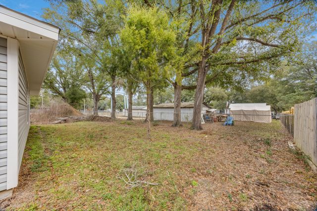 749 Amos Street, Crestview, FL 32539