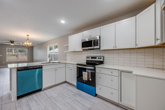 749 Amos Street, Crestview, FL 32539