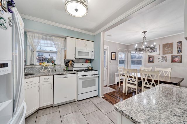 3768 Mansfield Drive, Seaford, NY 11783