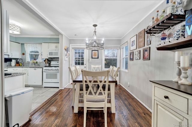 3768 Mansfield Drive, Seaford, NY 11783