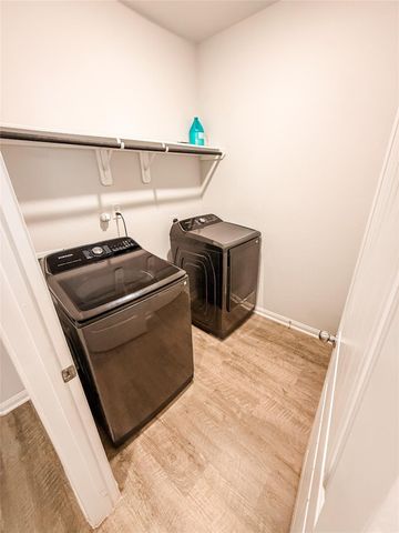 608 Danielle Street, Dayton, TX 77535