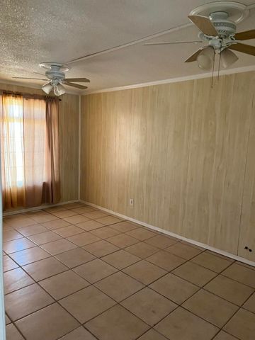 5530 VENEZUELA Road, El Paso, TX 79903