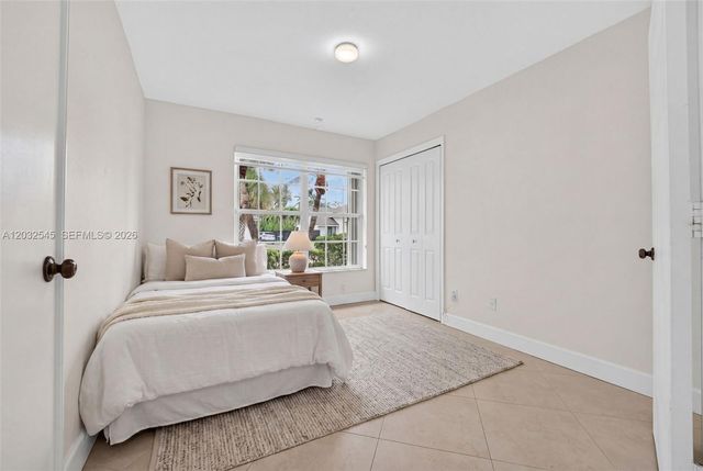 8224 SW 178th Terrace, Palmetto Bay, FL 33157
