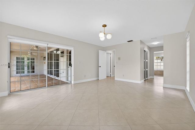 8224 SW 178th Terrace, Palmetto Bay, FL 33157