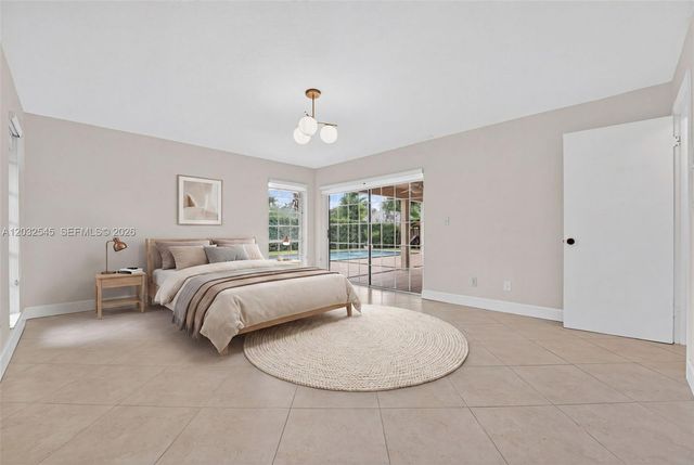 8224 SW 178th Terrace, Palmetto Bay, FL 33157