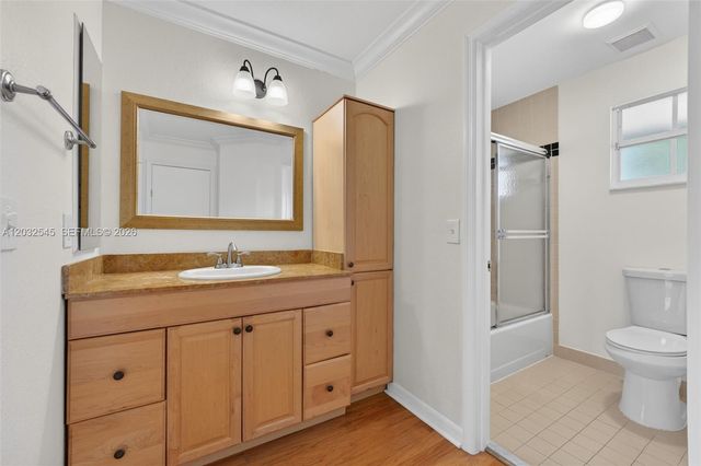 8224 SW 178th Terrace, Palmetto Bay, FL 33157