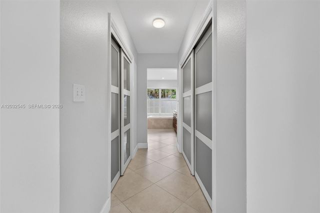 8224 SW 178th Terrace, Palmetto Bay, FL 33157