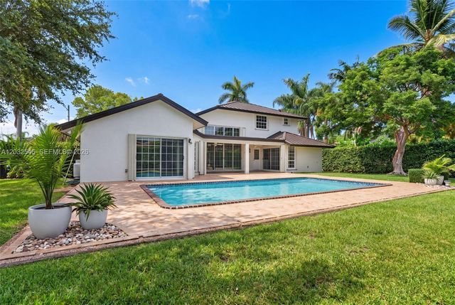 8224 SW 178th Terrace, Palmetto Bay, FL 33157