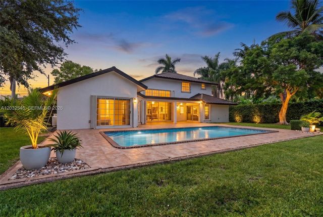 8224 SW 178th Terrace, Palmetto Bay, FL 33157