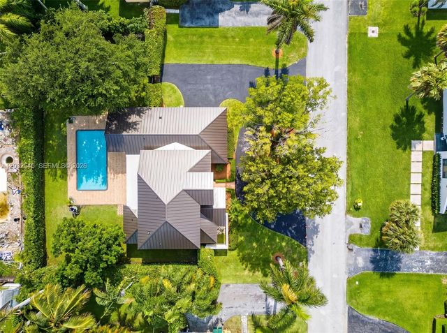 8224 SW 178th Terrace, Palmetto Bay, FL 33157