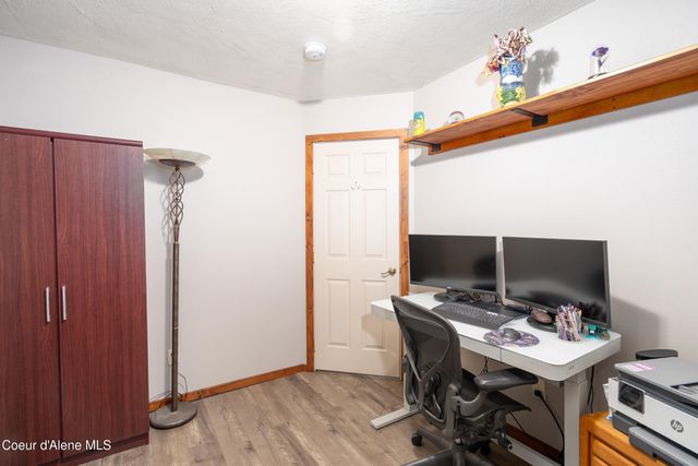 2325 N Mackenzie Dr, Post Falls, ID 83854