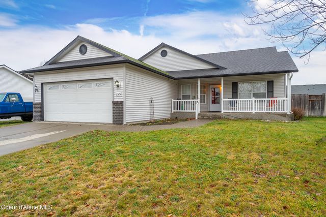 2325 N Mackenzie Dr, Post Falls, ID 83854