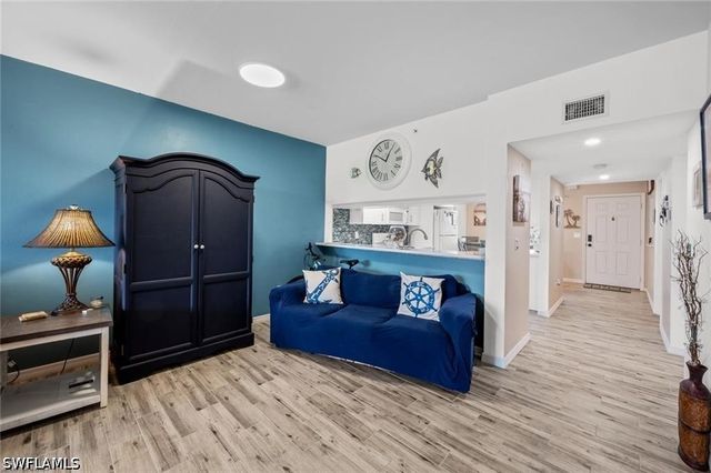 19870 Breckenridge DR 205, Estero, FL 33928
