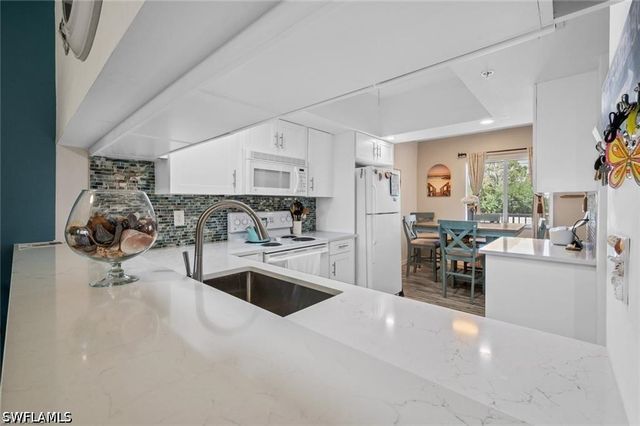 19870 Breckenridge DR 205, Estero, FL 33928