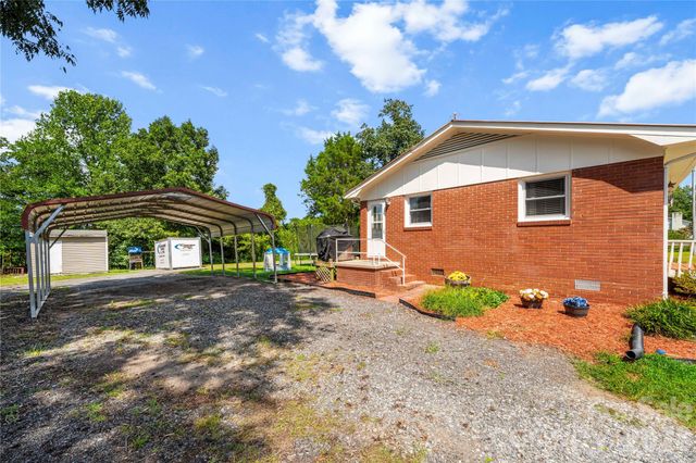 327 Marys Grove Church Road, Kings Mountain, NC 28086