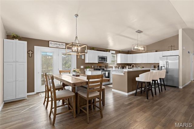166 Grand View Drive, Dittmer, MO 63023