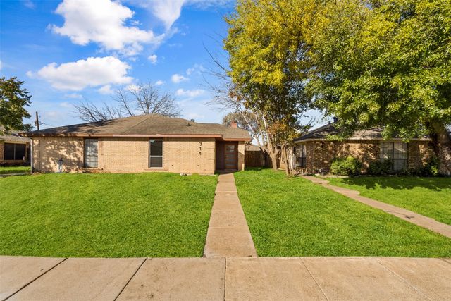 314 Gregory Lane, Grand Prairie, TX 75052