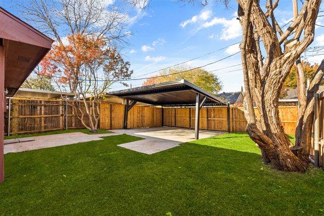 314 Gregory Lane, Grand Prairie, TX 75052