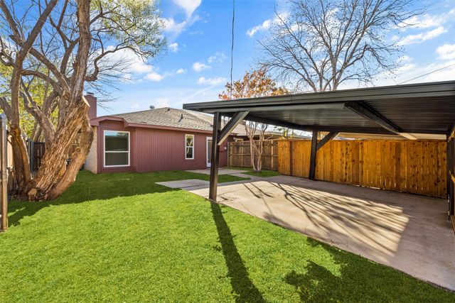 314 Gregory Lane, Grand Prairie, TX 75052