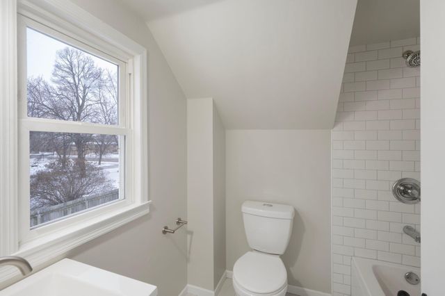 116 7th Street NE, Osseo, MN 55369