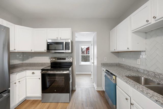 116 7th Street NE, Osseo, MN 55369