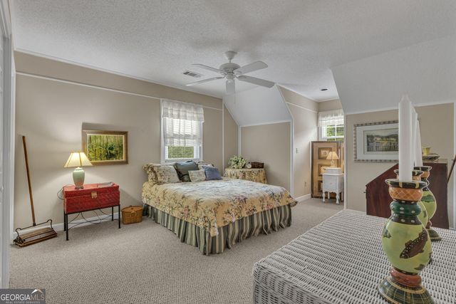 25 Northcrest Drive, Newnan, GA 30265