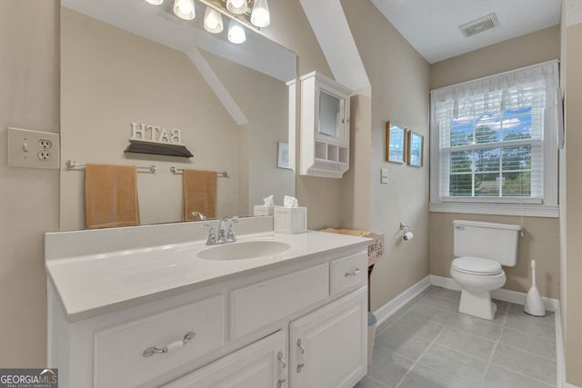 25 Northcrest Drive, Newnan, GA 30265
