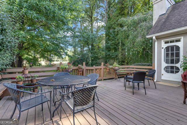 25 Northcrest Drive, Newnan, GA 30265