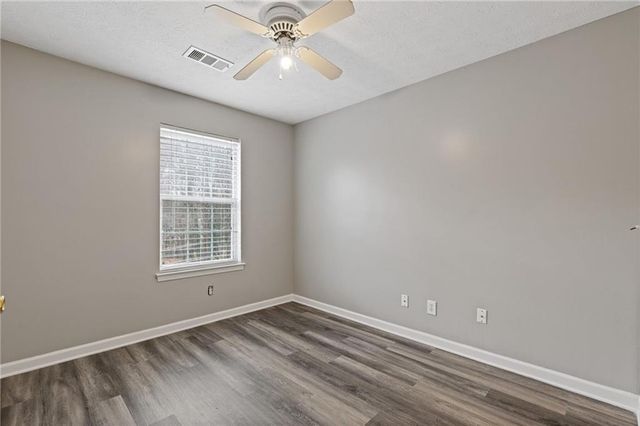 6390 Wedgeview Drive, Tucker, GA 30084