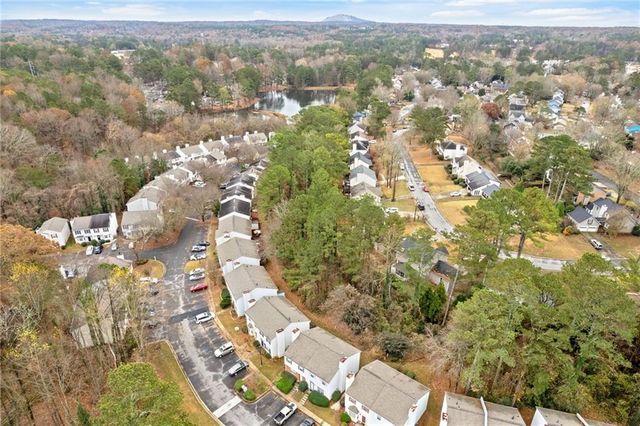 6390 Wedgeview Drive, Tucker, GA 30084