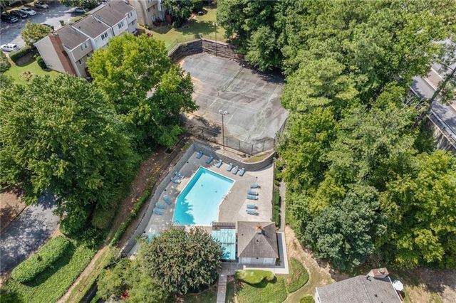 6390 Wedgeview Drive, Tucker, GA 30084