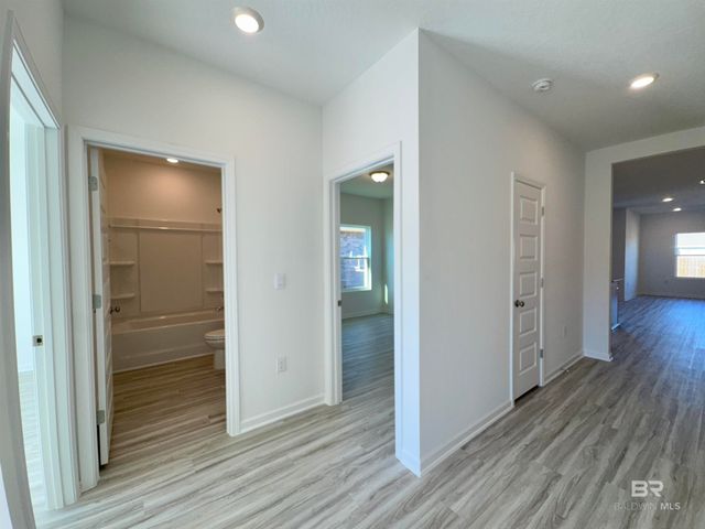 1256 Hayward Loop, Foley, AL 36535