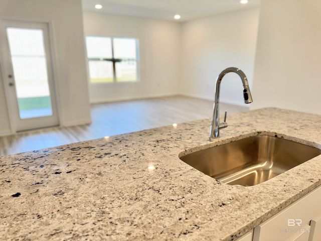 1256 Hayward Loop, Foley, AL 36535