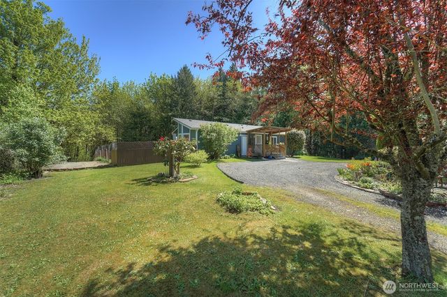8163 NE Eaglepoint Lane, Kingston, WA 98346