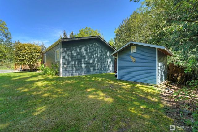 8163 NE Eaglepoint Lane, Kingston, WA 98346