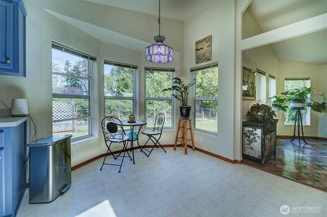 8163 NE Eaglepoint Lane, Kingston, WA 98346