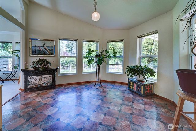 8163 NE Eaglepoint Lane, Kingston, WA 98346