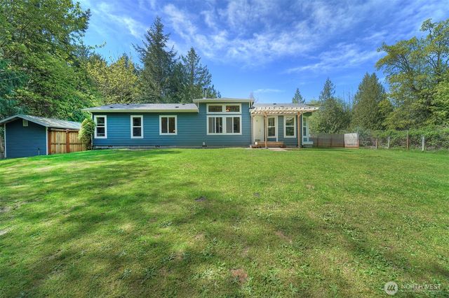 8163 NE Eaglepoint Lane, Kingston, WA 98346
