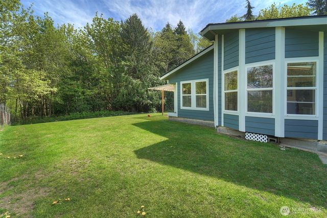 8163 NE Eaglepoint Lane, Kingston, WA 98346