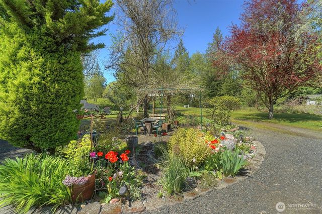 8163 NE Eaglepoint Lane, Kingston, WA 98346