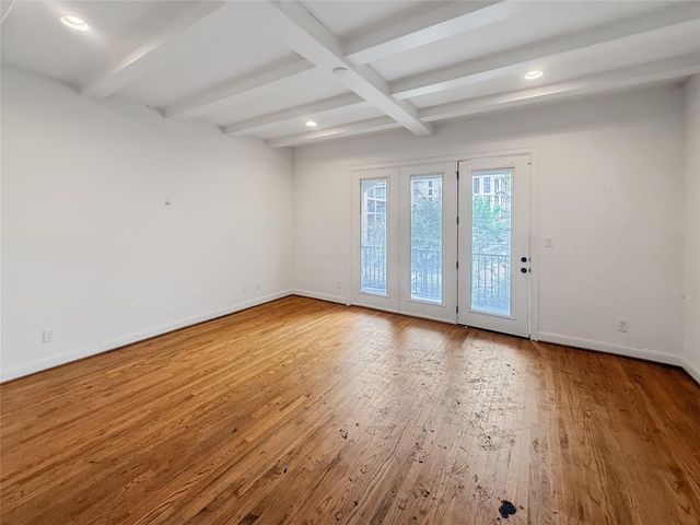3711 Newhouse Street, Houston, TX 77019