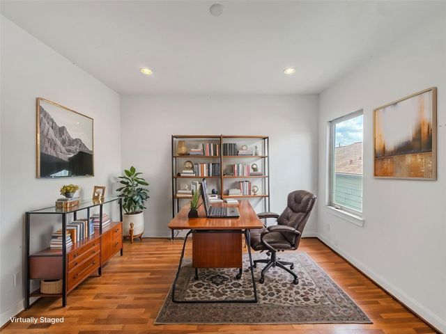 3711 Newhouse Street, Houston, TX 77019
